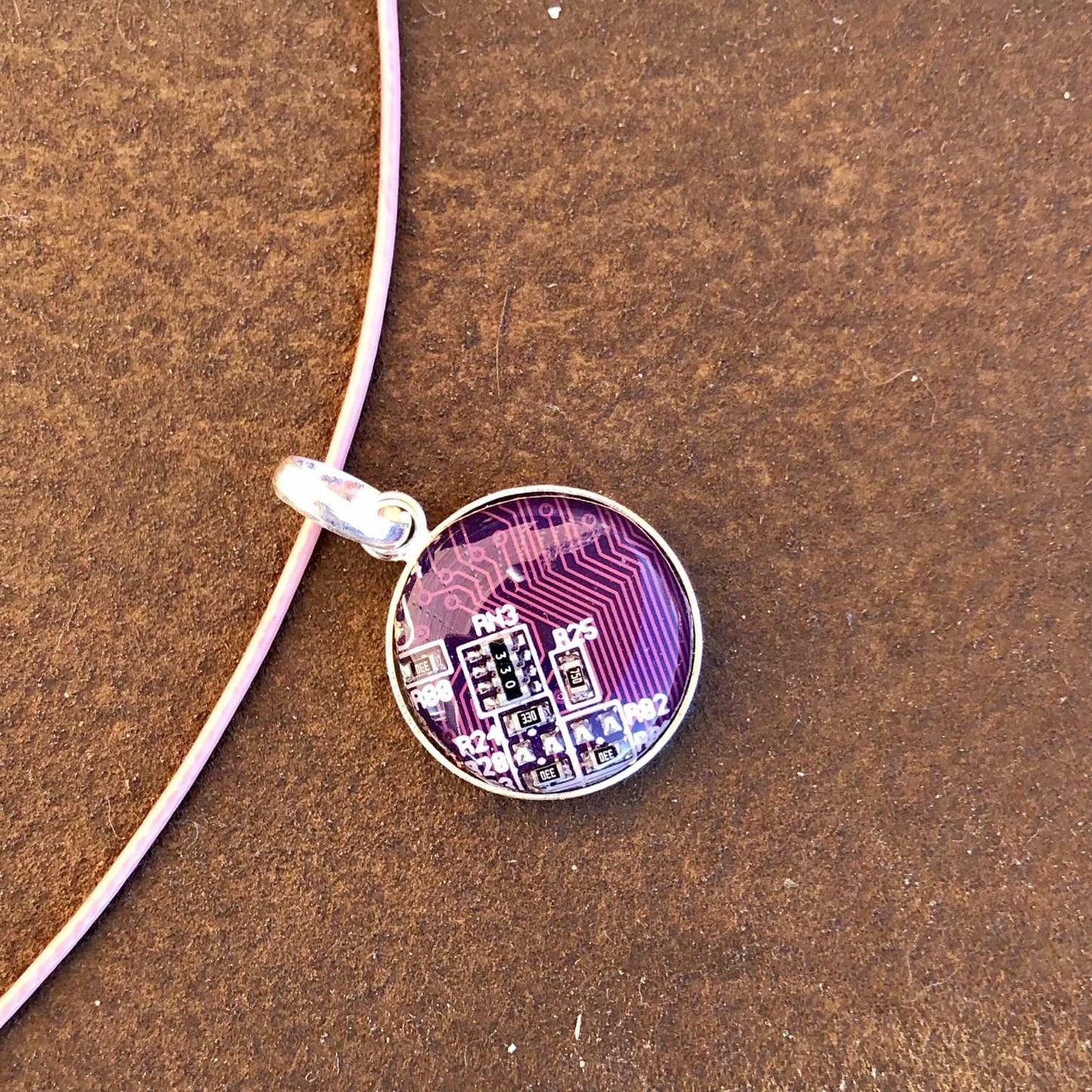 Colgante Techie violeta rojo (15mm) Plata de Ley 925 ref. 1168